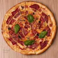 پیتزا بیکن و سوسیس