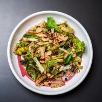 سالاد زرشک و گردو