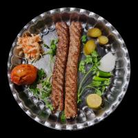 خوراک کباب کوبیده (یک سیخ)
