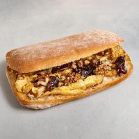 ساندویچ قیساوا خرما 