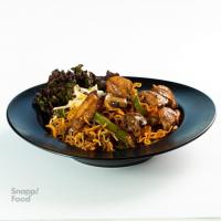 کریسپی نودل گوشت استیک