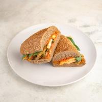 ساندویچ مرغ دیپ فلفل دلمه