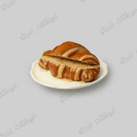 کروسان بادام زمینی عسل