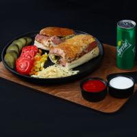 ساندویچ هات داگ تنوری