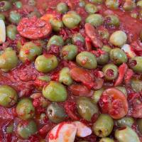 ترشی زیتون قارچ و فلفل