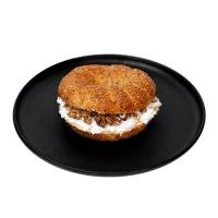 پنیر خامه ای و گردو