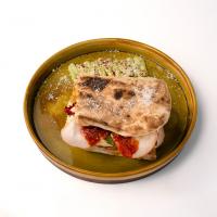 ساندویچ بوقلمون میکس پستو