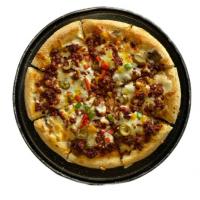 پیتزا قارچ و گوشت آمریکایی