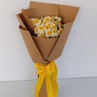 دسته گل نرگس کاهی