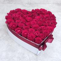 باکس گل قلب قرمز