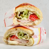 ساندویچ ژامبون مخصوص بوقلمون