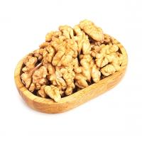مغز گردو آذرشهر