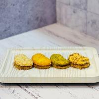 شیرینی تسمه ای