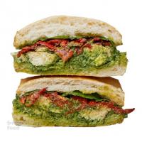 چاپاتا مرغ پستو