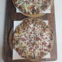 پیتزا سلطان (گوشت)