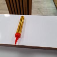 شمع روی کیک کوتاه