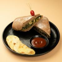 ساندویچ مرغ و اسفناج