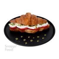 کروسان با سس پستو