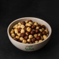 مغز فندق خام 