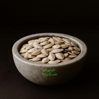 تخمه کدو گوشتی خام