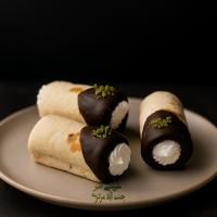 شیرینی ناپلئونی لوله ای