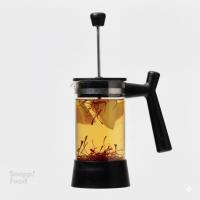 دمنوش به و زعفران