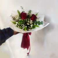 دسته گل رز دو شاخه