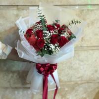 دسته گل رز قرمز (كد٦٠٩)