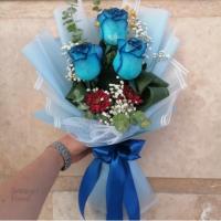 دسته گل رز هلندی آبی کد(۶٠۵)