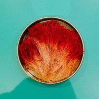 زعفران دختر پیچ