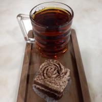 شیرینی تر شکلات فندقی (نیم کیلوگرم)