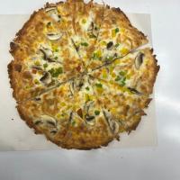 پیتزا قارچ و سوسیس آمریکایی