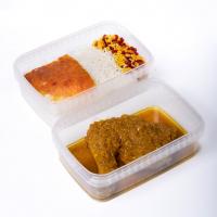 زرشک پلو با ران مرغ زعفرانی