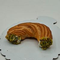 نان خامه ای هلالی