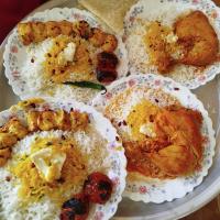 پک اقتصادی دو پرس چلو جوجه کباب و دو پرس زرشک پلو با ران سرخ شده