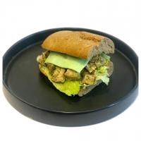 ساندویچ چیکن پستو