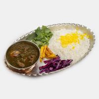 چلو خورشت قورمه سبزی (برنج ایرانی)