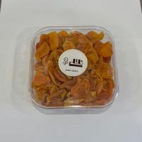 برگ زرد آلو