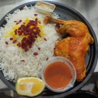 زرشک پلو با ران مرغ سس پز