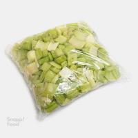 کرفس خرد شده