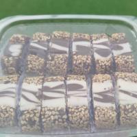 رنگینک کنجد و خرما