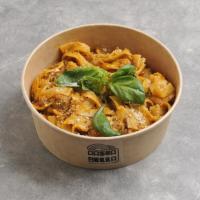 پاستا پستو روسو