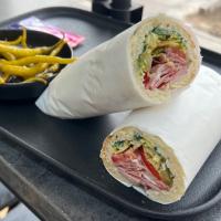 ساندویچ ژامبون گوشت و مرغ سرد