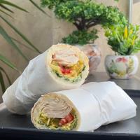 ساندویچ ژامبون قارچ و مرغ سرد