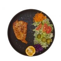 خوراک سینه مرغ گریل شده
