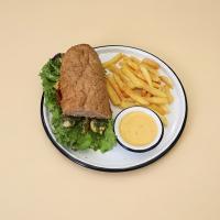 ساندویچ تک نفره مرغ و پستو