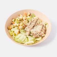 سالاد سزار با مرغ گریل