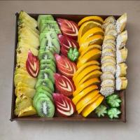 سینی میوه فصل