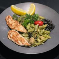 پاستا پنه پستو مرغ