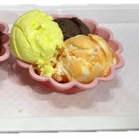 بستنی اسکوپی